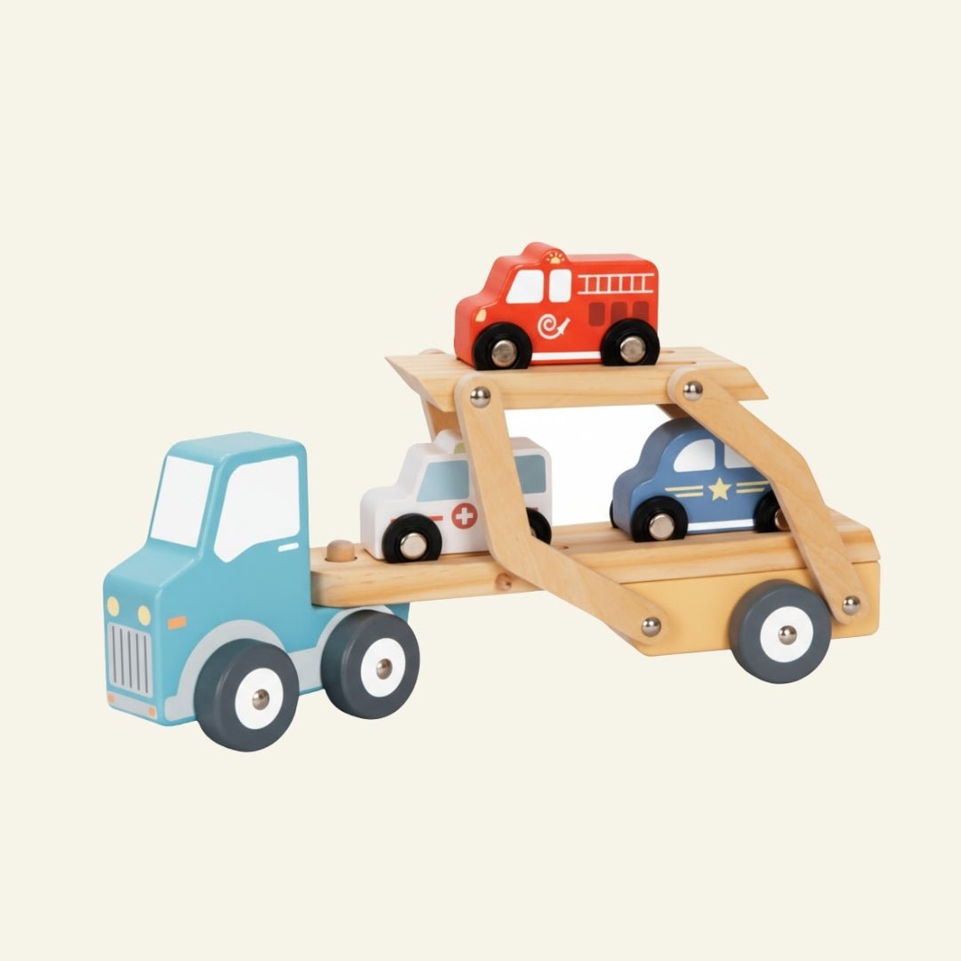 Houten autotransporter: bouwen, rijden en helpen tegelijk - Kleine Bloesem